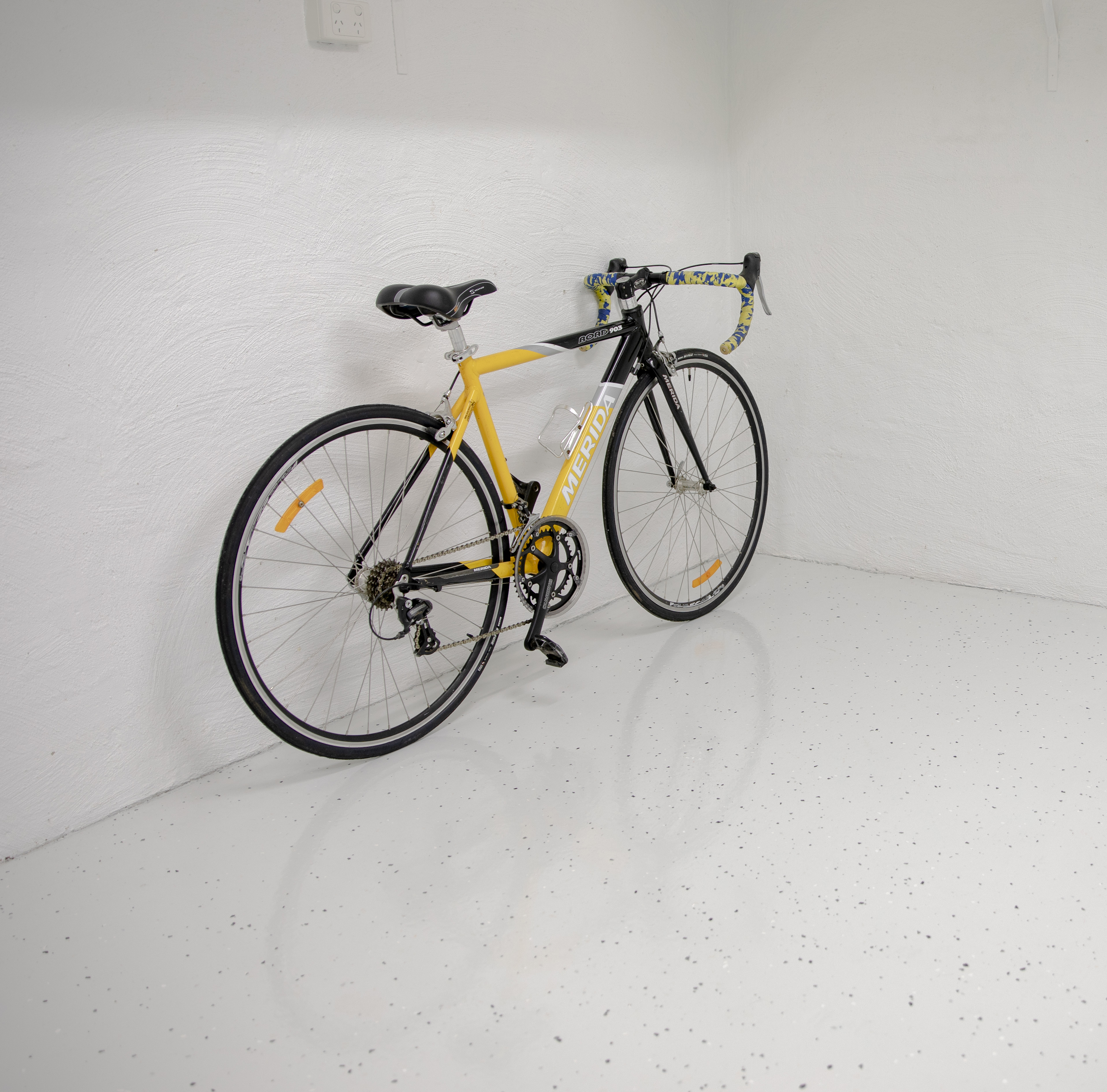 Real home result with Ashy Grey flakes