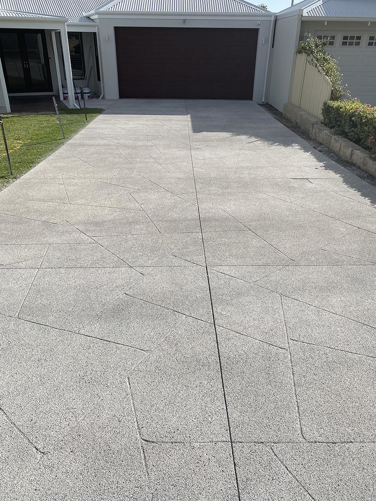 Dulux Avista Accredited Applicators, Perth Concrete Solutions achieved a fresh, new finish with Dulux Avista Resurfacing Compound in White with Jet Black flecks.