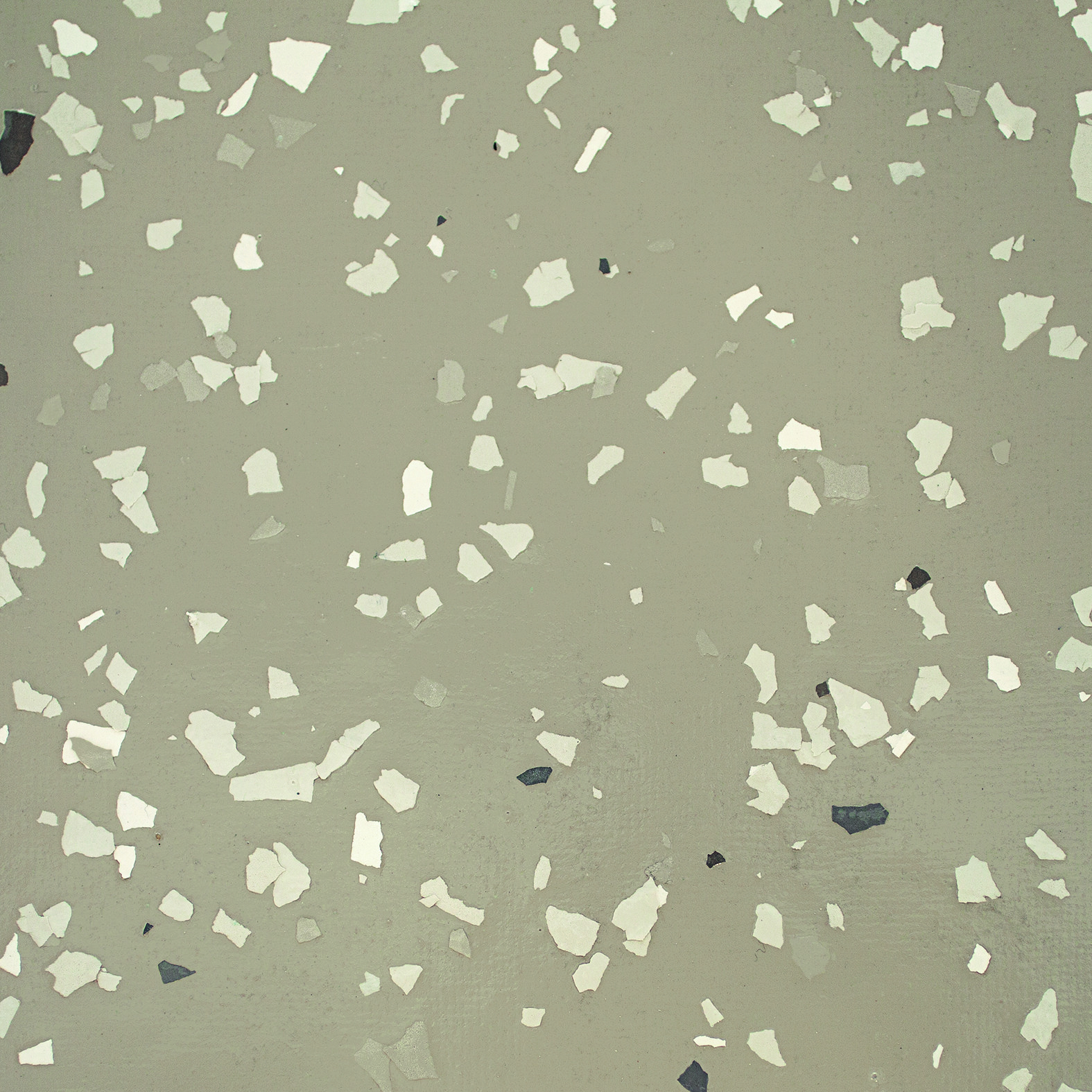 Grey Clouds flakes on a Sandy Pier base 