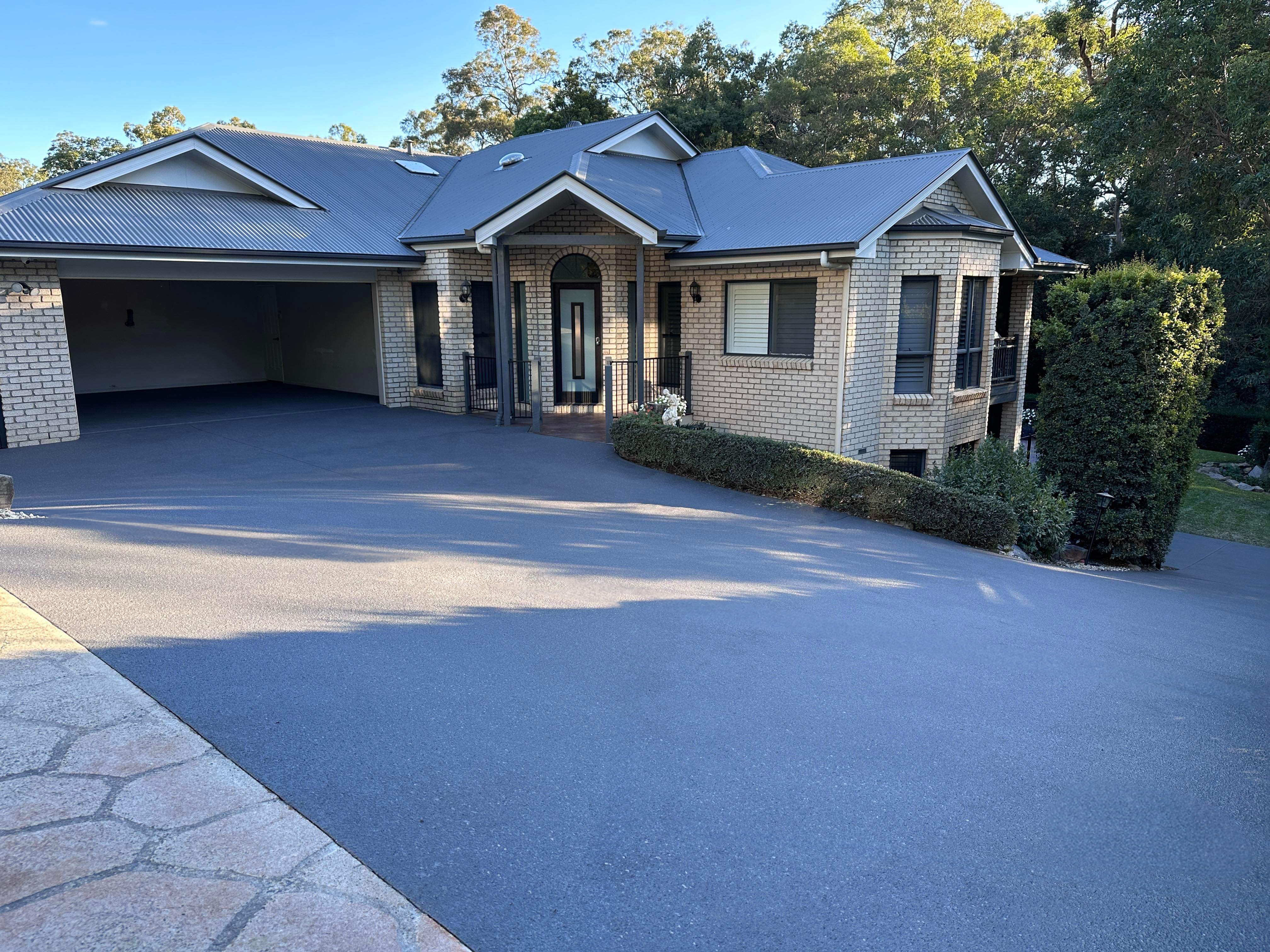 This gorgeous results was achieved with Dulux Avista Concrete Sealer Tintable Base, applied in Slate Grey with Silversands & Gunmetal Fleck.